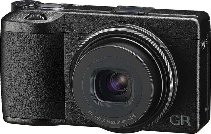 RICOH GR IIIx HDF schwarz