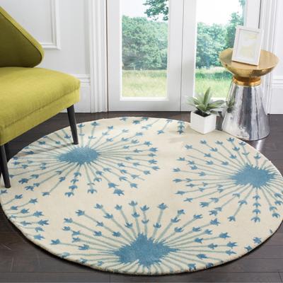 SAFAVIEH Handmade Bella Otelia Wool Rug