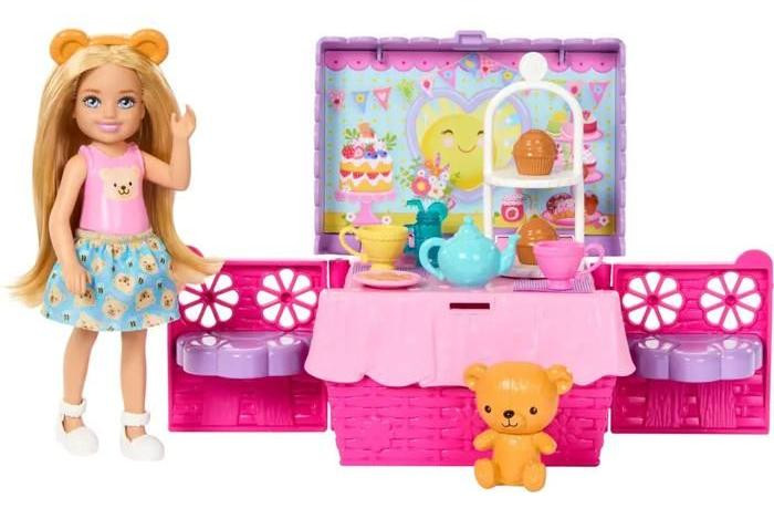 Barbie Chelsea Thee Party Set JJB40