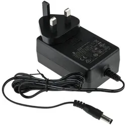 RS PRO Steckernetzteil AC/DC-Adapter 50.4W, 240V ac, 24V dc / 2.1A, Universalladegerät