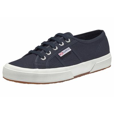 Superga "Cotu Classic" mit klassischem Canvas-Obermaterial