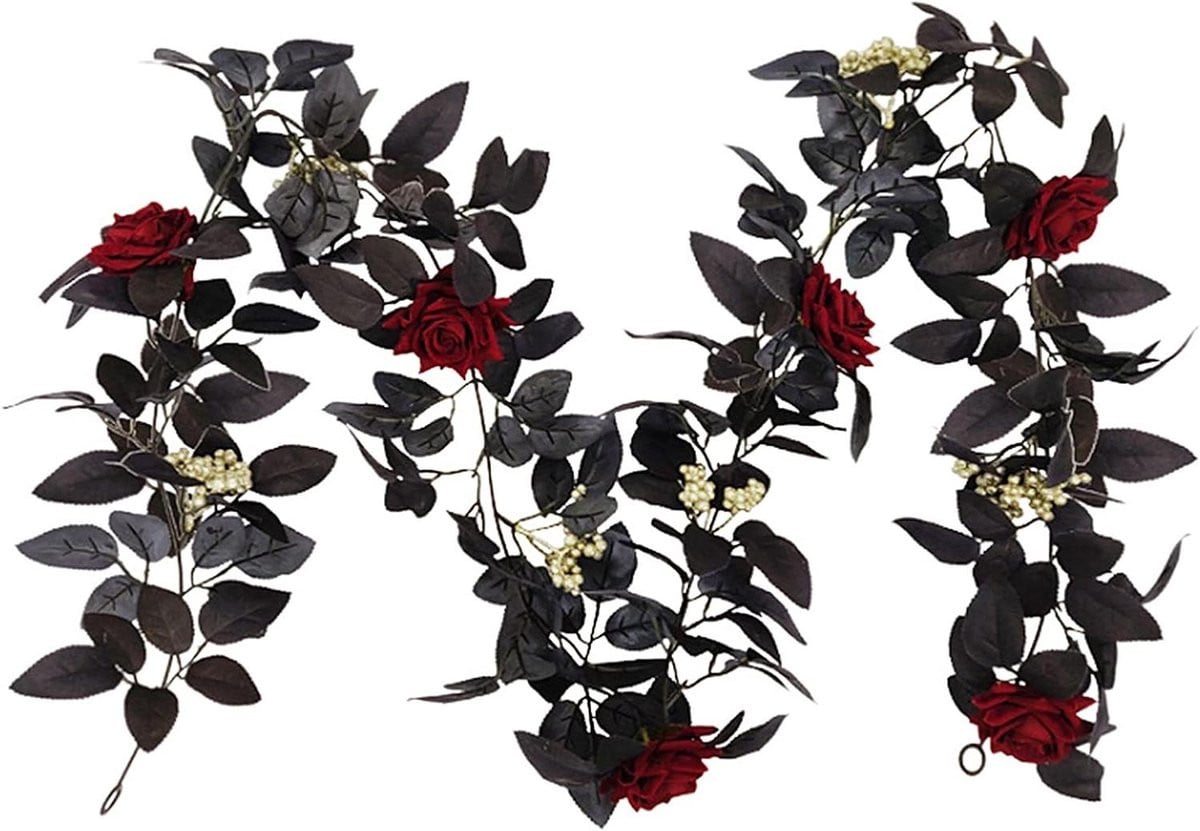 Rode kunstmatige rozen wijnstok met hangende zijden bloemen voor Halloween decoratie