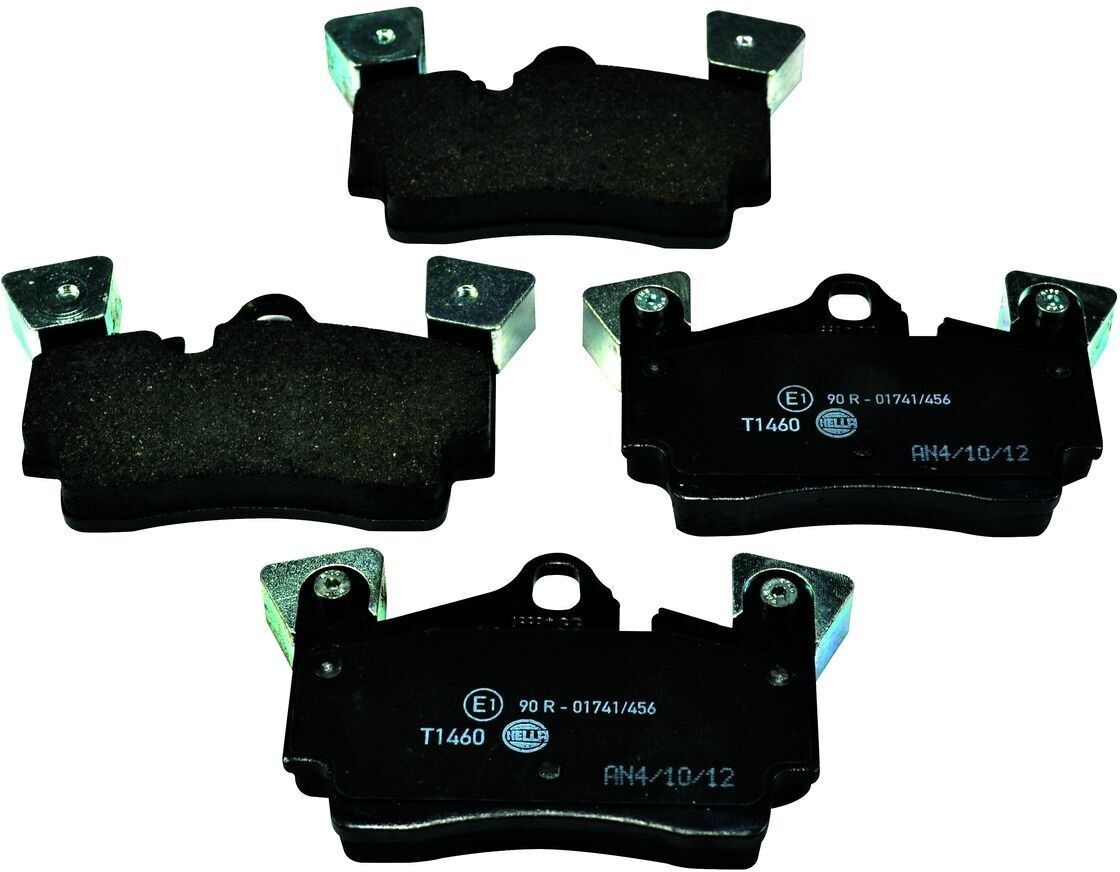 HELLA 8DB 355 011-471 Brake pad set
