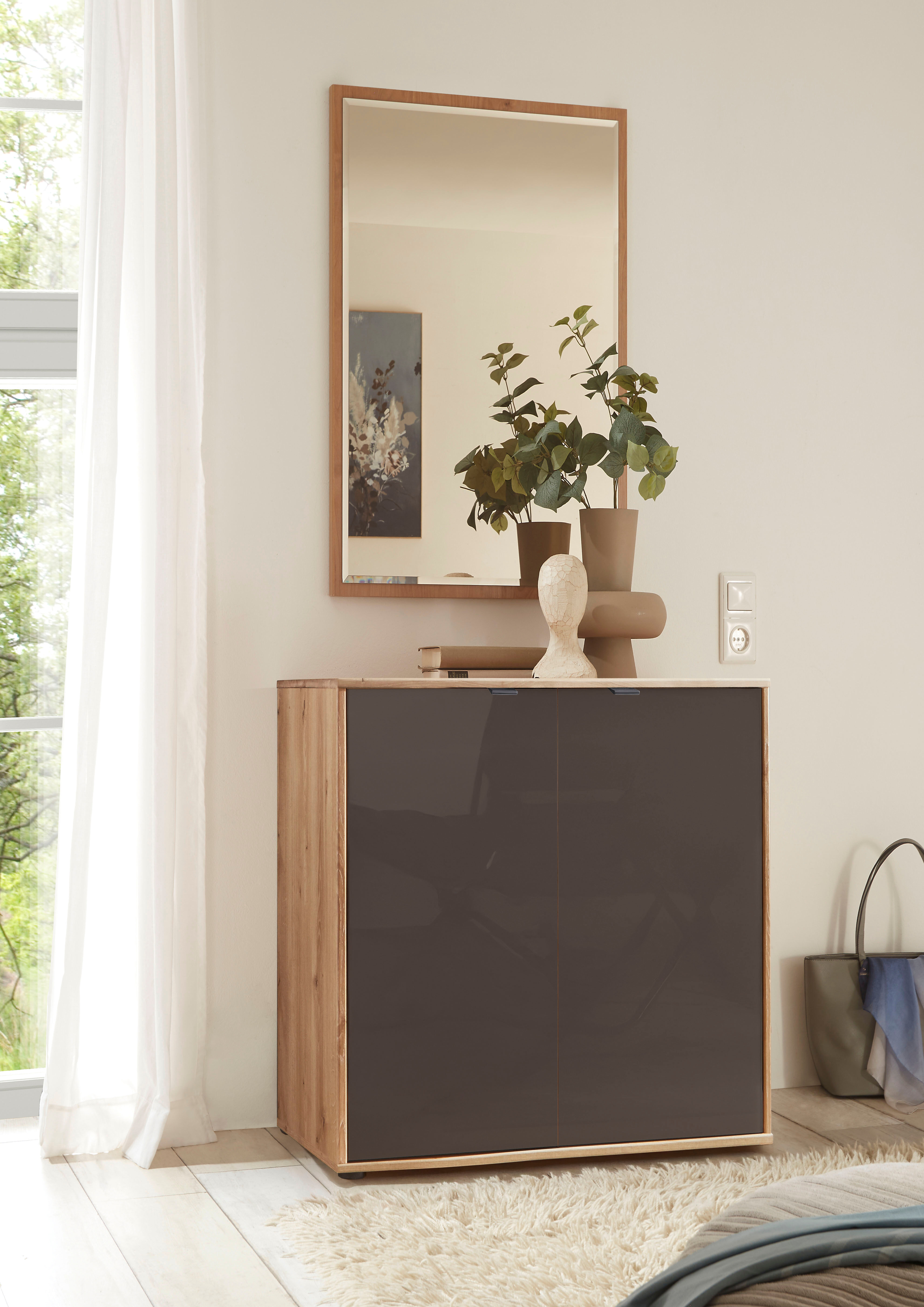Kommode WIEMANN "Cardiff Sideboard, Wäscheschrank, teilmassiv Bianco-Eiche, 80 cm", grau (braun), Bianco-Eiche,Front Glasmocca, Eiche, Sideboards, Kommode, verschiedenen Ausführungen, inklusive Einlegeboden braun Bianco-Eiche,Front Glasmocca, Eiche