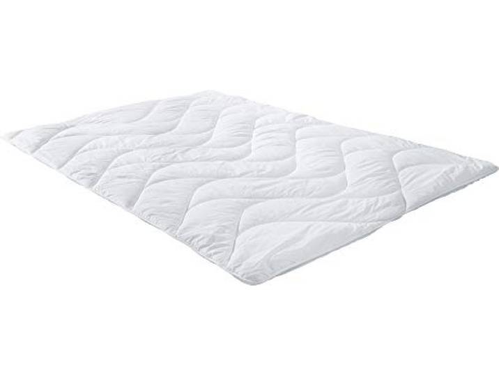 Erwin Müller Steppbett Lech mit Faserfüllung, Bettdecke weiß Größe 155x220 cm - optimaler Feuchtigkeitsabtransport, pflegeleicht, waschbar, in ergonomischer Wellensteppung