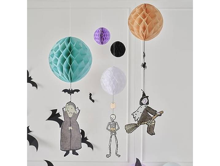 Ginger Ray Halloween hangende papier honingraat feestdecoraties met karakters 5 stuks