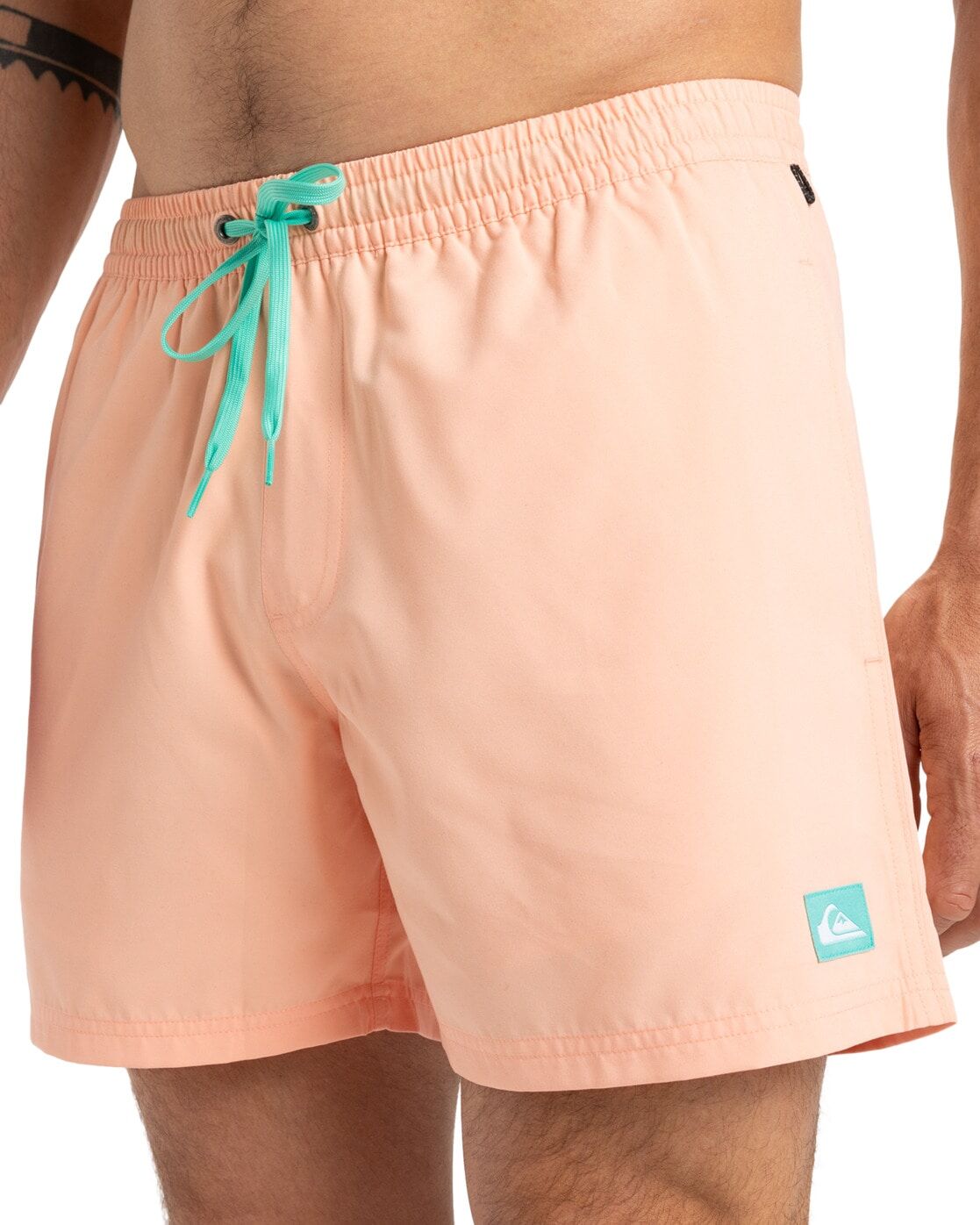 Boardshorts QUIKSILVER "Everyday Solid Volley 15", Herren, Gr. XS, Normalgrössen, orange (peach parfait), Obermaterial: 100% Polyester., Hosen Boardshorts peach parfait XS, Normalgrössen
