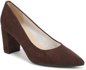 Women's Rebecca Pump by LifeStride in Tiramisu Brown (Size 5 M)