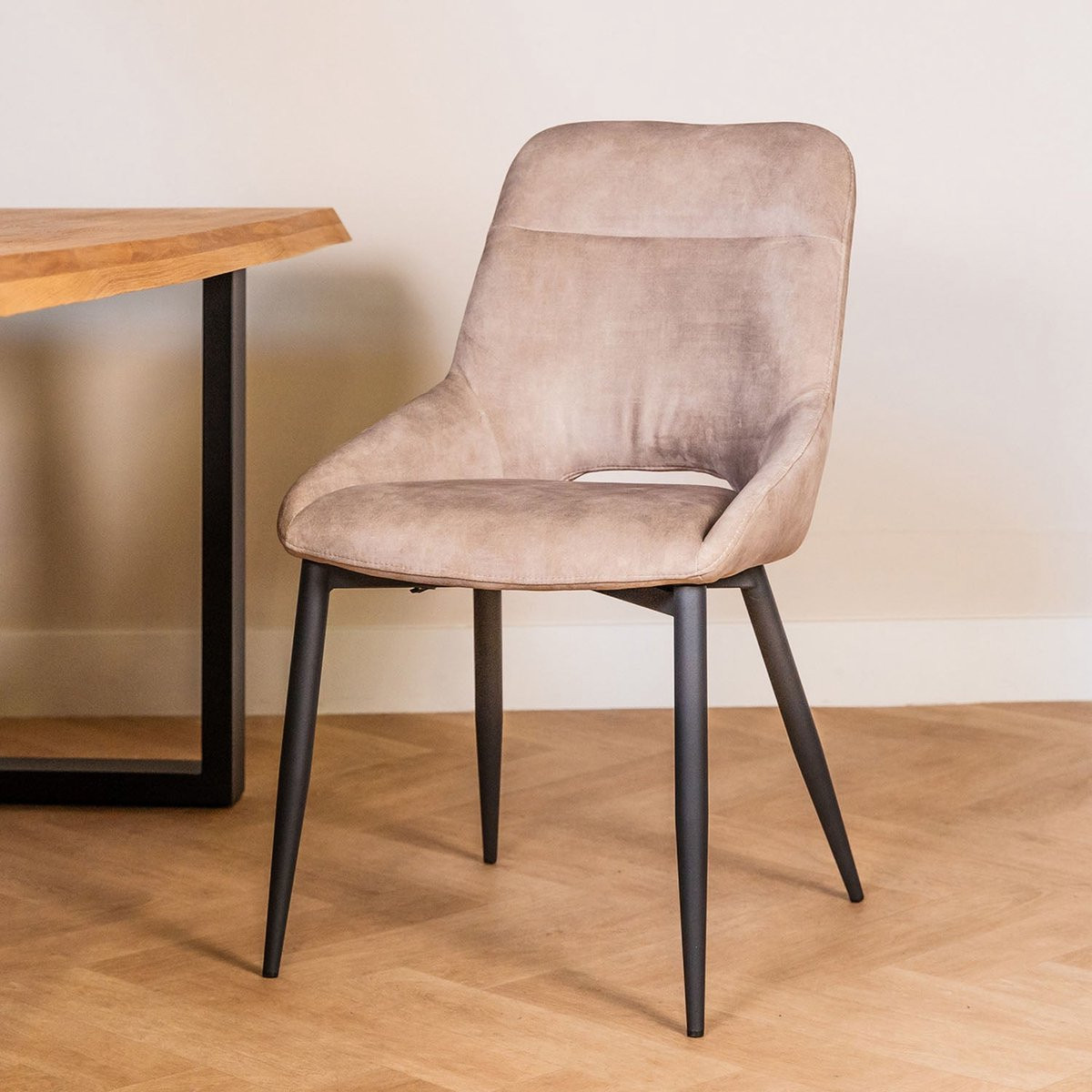 Eetkamerstoel Chili Velvet Goldy Sand