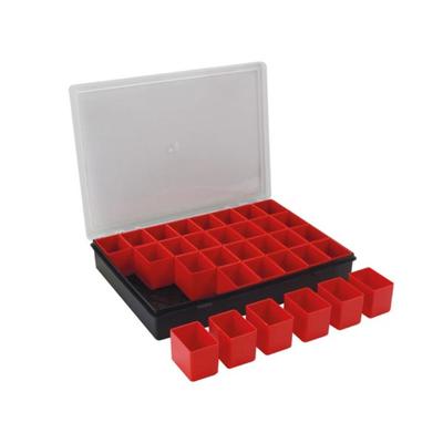 Tayg Sortimentskasten, 32 herausnehmbare Boxen, transparenter Deckel, stapelbar, 330 x 247 x 54 mm, Schwarz/Rot