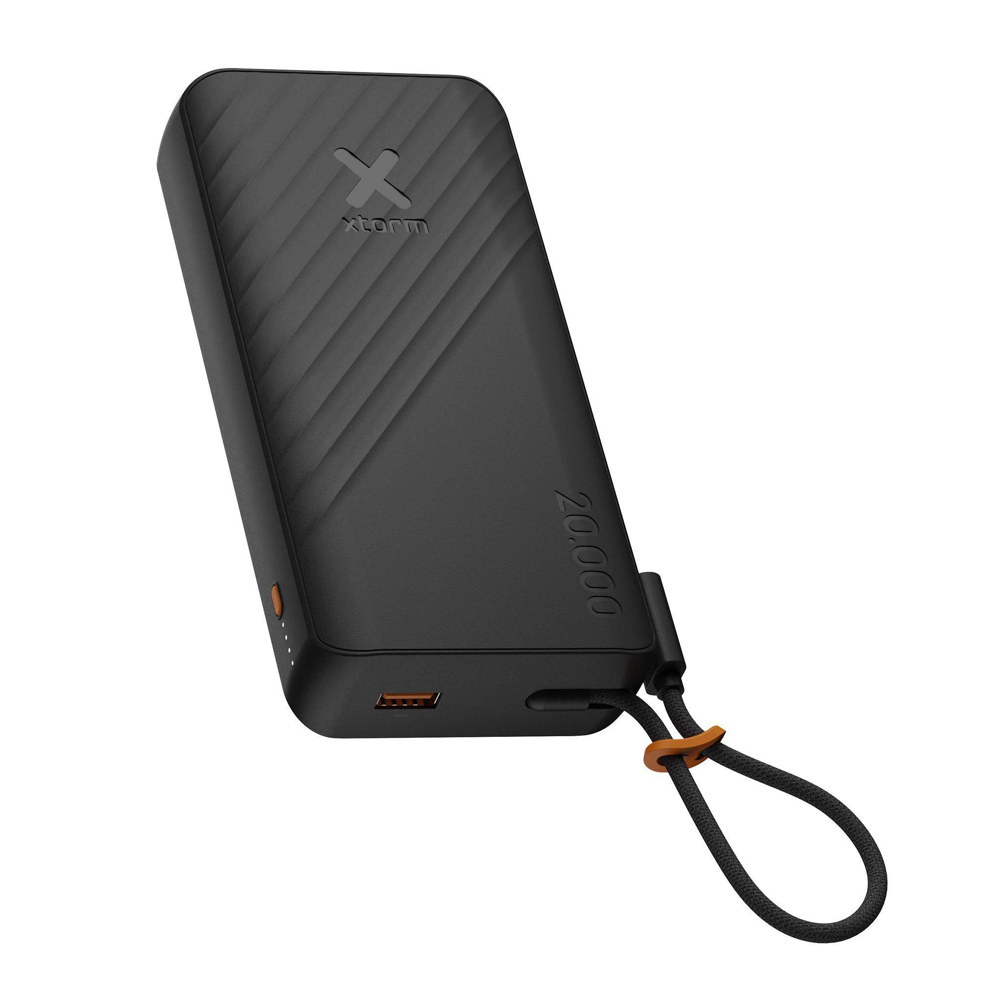 Xtorm Go2-Series Powerbank 20.000 mAh 30W 2x USB-C / 1x USB-A integriertes Kabel schwarz XG2E30W201C