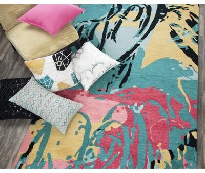 NAVATEXTURA Home Connie Post Turquoise and Pink Abstract Wool Rug