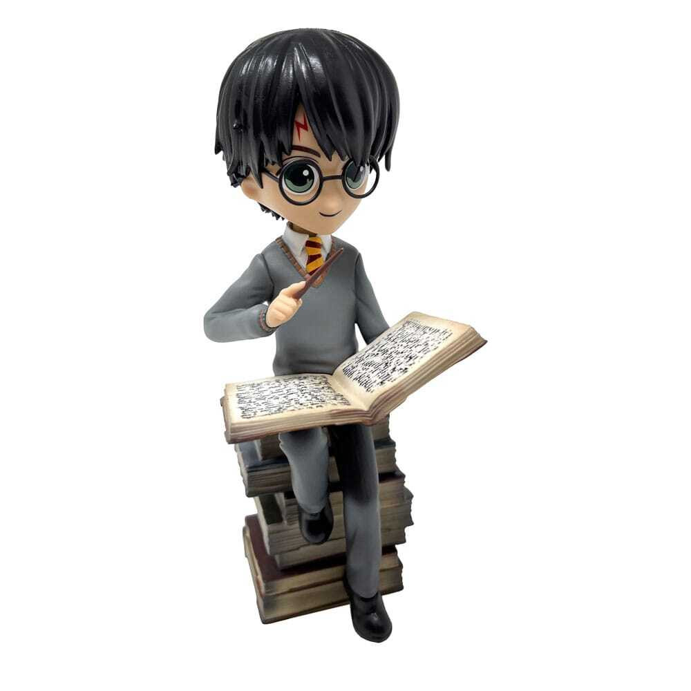 Plastoy Harry Potter figuur Harry met stapel toverboeken, 21 cm