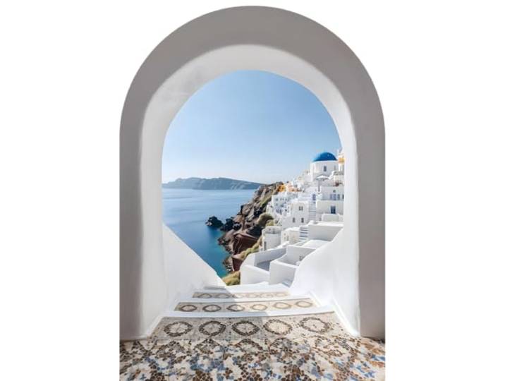 STYLER Glasbild Oia 70x100 cm – Traumhafter Blick auf Santorini mit weiß-blauen Häusern & Meer – Mediterranes Kunstwerk im eleganten Bogen-Design