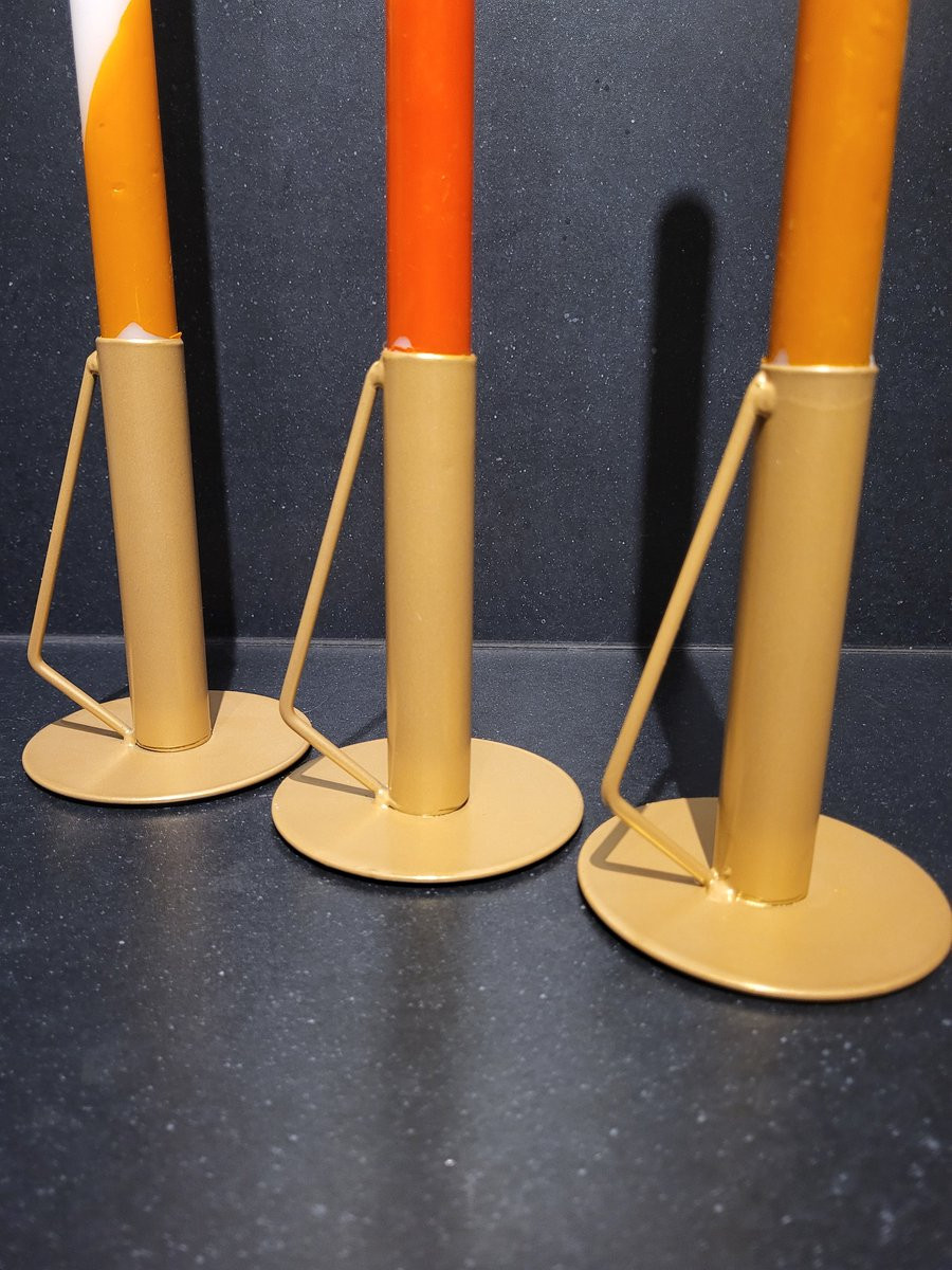 Kandelaar Cato - Gouden metalen kaarshouder voor stompkaarsen