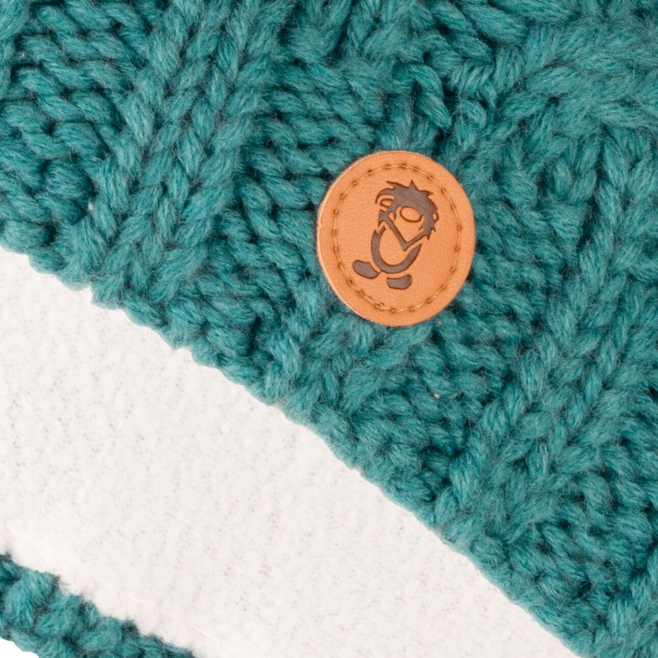 Strickmütze TROLLKIDS "GIRLS RAULAND CAP", Kinder, Gr. 2 (48/52), grün (dusty teal), Obermaterial: 50% Polyacryl, 50% Polyester. Futter: 100% Polyester, Mützen Strickmütze, mit Zopf- und Perlstrickmuster dusty teal 2 (48/52)