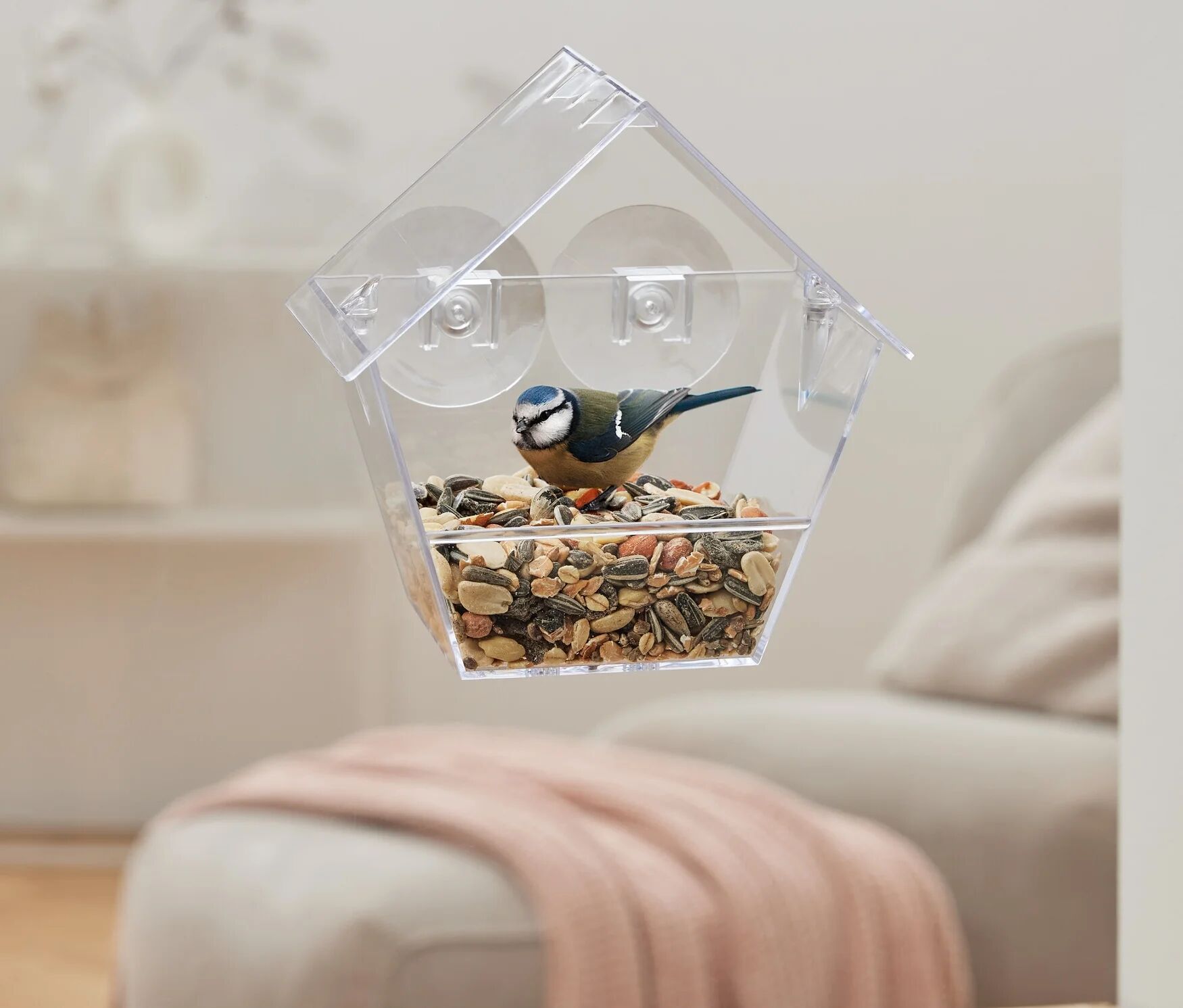 Tchibo - Fenster-Vogelfutterhaus - transparent