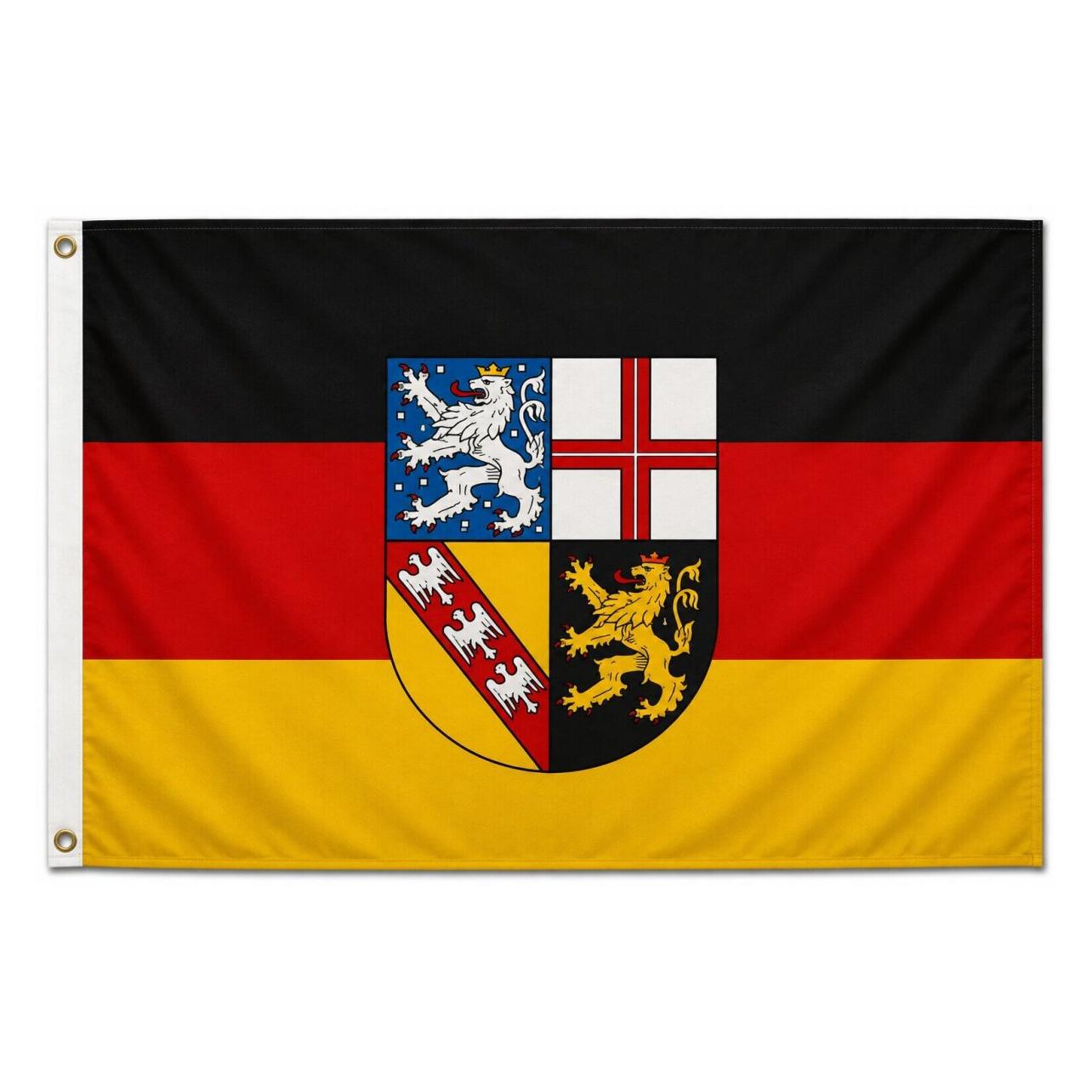trends4cents Flagge Saarland 250 x 150 cm Fahne mit 3 Ösen 100g/m² Stoffgewicht Hissflagge Hissen (250 x 150 cm) (32205258)