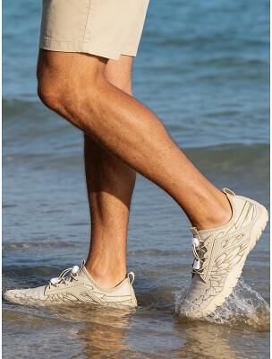 LightInthebox Men's Yellow Water Sports Shoes – Ideal for Active Water Adventures, Beach Fun and Outdoor Activities