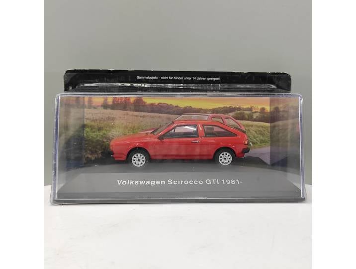 Modèle de voiture en alliage Diecast IXO à l'échelle 1:43 VW GTI 1981