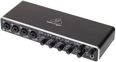 Behringer UMC404HD