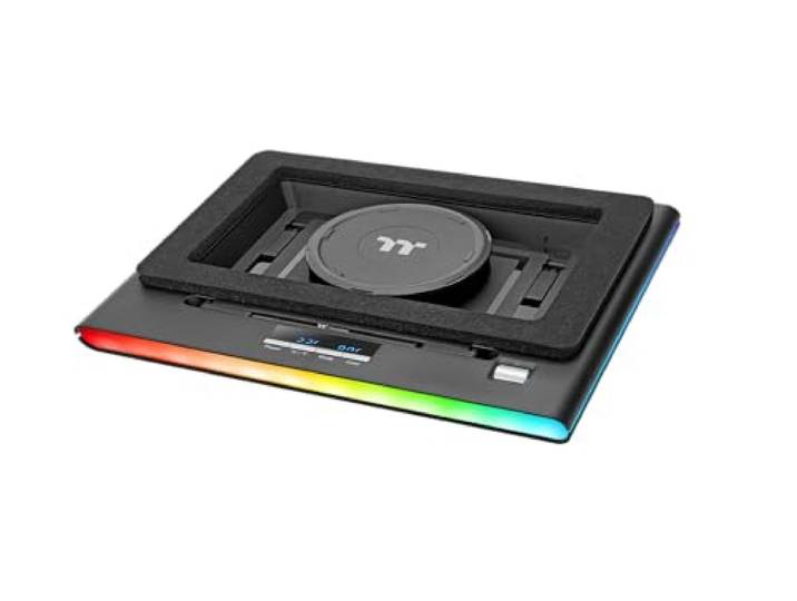 Thermaltake Massieve Extreme Notebook Cooler 18 inch RGB