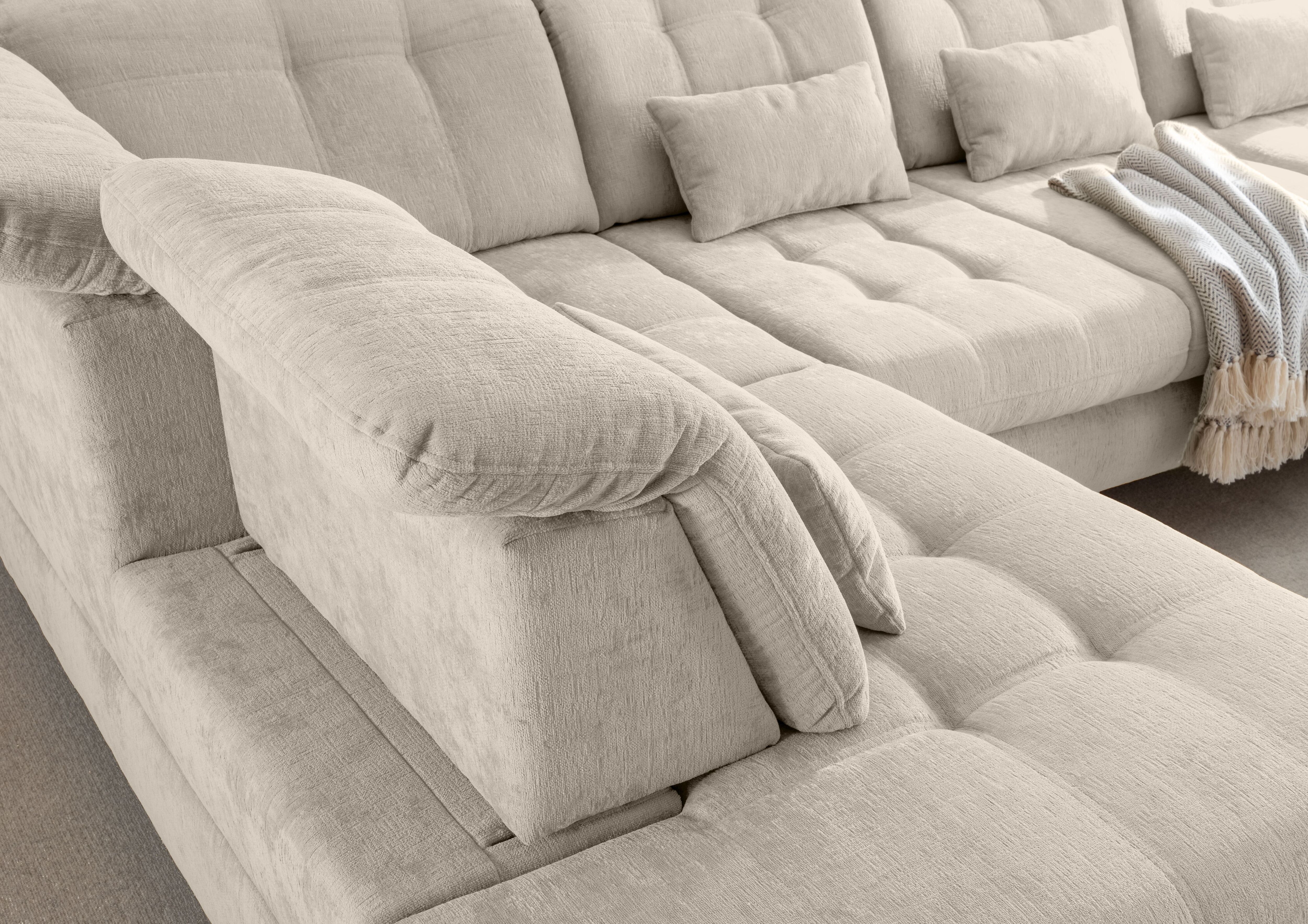 Ecksofa HOME AFFAIRE "Delphino, Multifunktionen, 358 x 216 cm, modern & bequem", beige, B:358cm T:216cm, 100% Polyester, Sofas, Ecksofa, Microfaser, L-Form, Bettfunktion, Nierenkissen, Verstellungen beige B/H/T: 358cm x 216cm, Microfaser, Armlehne rechts 