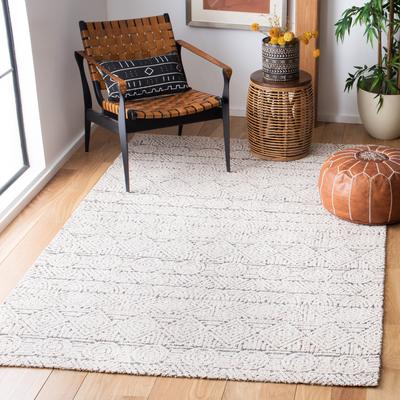 SAFAVIEH Selvije Handwoven Classic Vintage Aztec Cotton Rug