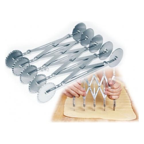 Eva- Kochen und Haushalt Eva Teigschneider mit glatten und gezackten Rädchen (37383-8004537406917)