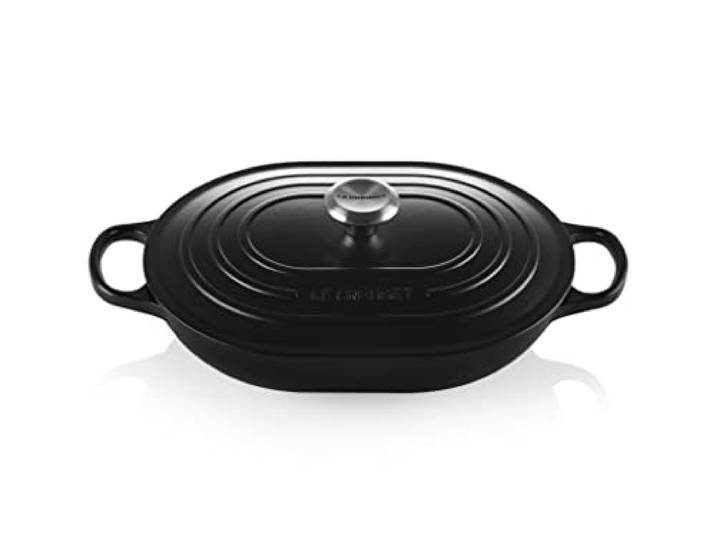 Le Creuset Signature Oblong aus Gusseisen, für alle Herdarten und Backöfen, 31 cm, 3,4 Liter, Schwarz matt, 21112310000430