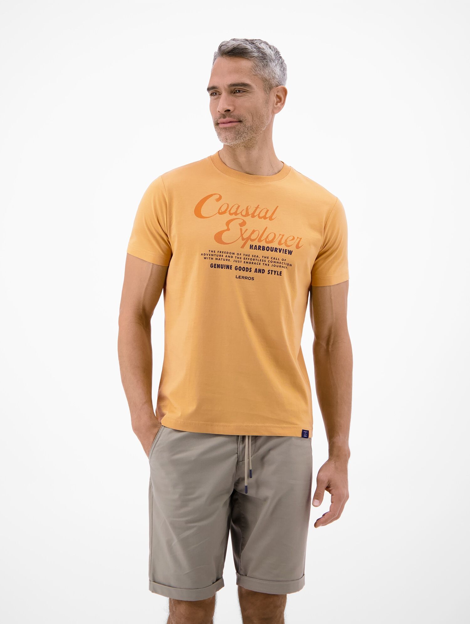 T-Shirt LERROS "T-Shirt aus 100 % Baumwolle mit Brustprint", Herren, Gr. L, gelb (dull peach), 100% Baumwolle, Rundhals, Shirts T-Shirt dull peach L