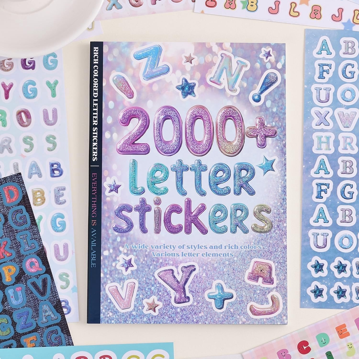 2000 stuks kleurige alfabet stickers voor creatieve decoratie, dagboeken en cadeaus
