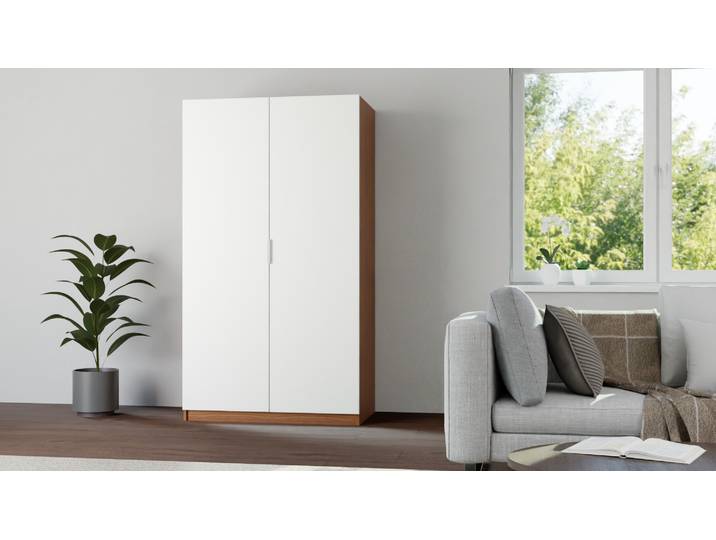 Kleiderschrank in Holzoptik mit weißen Türen Premium Dekore Nuss­baum