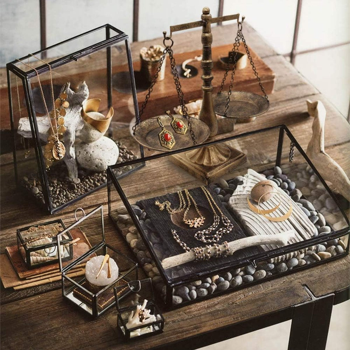 Vintage Stijl Metalen Sieradenschaal en Organizer in Brons voor Ringen en Accessoires