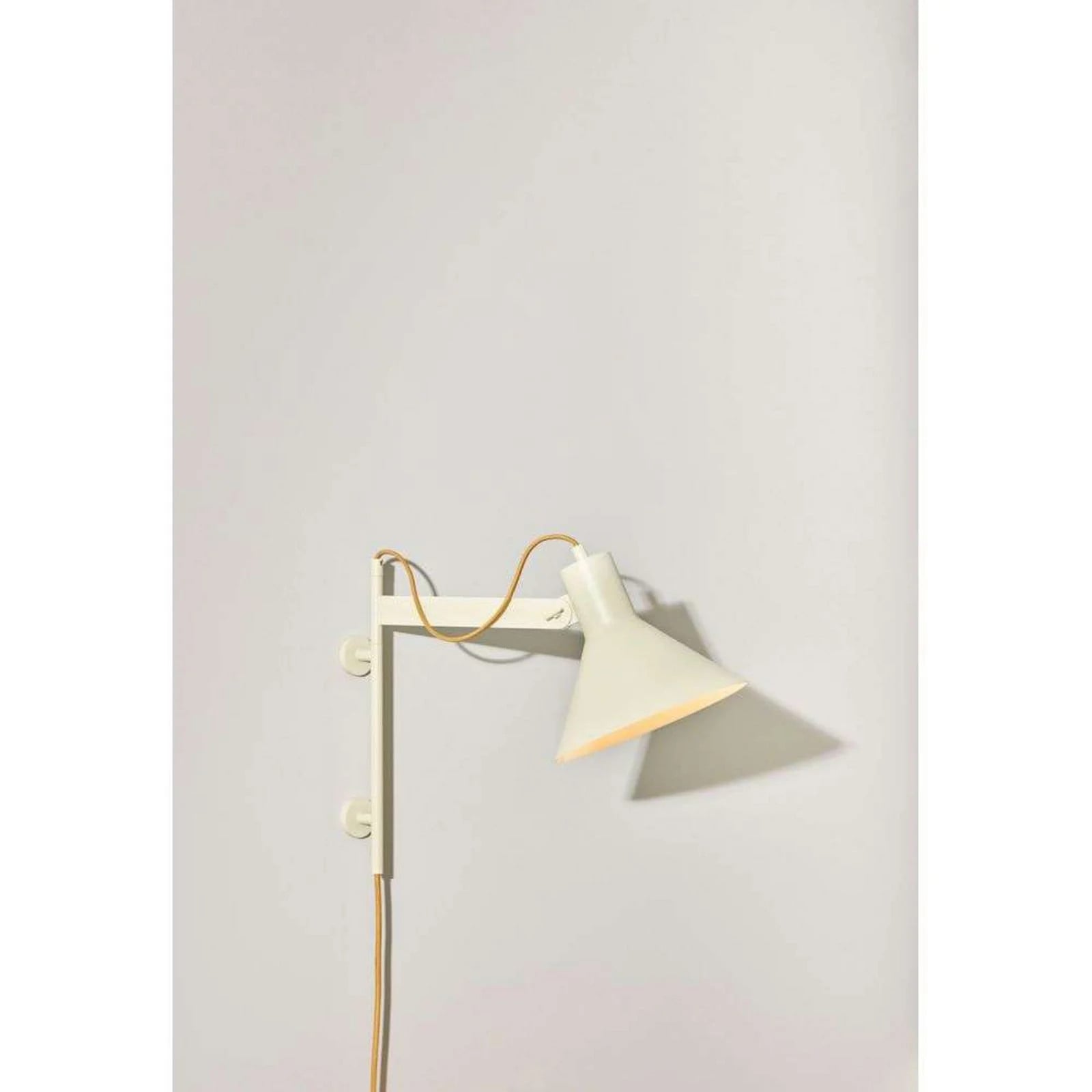 Hübsch Studio Wandlamp Light Green - Metaal
