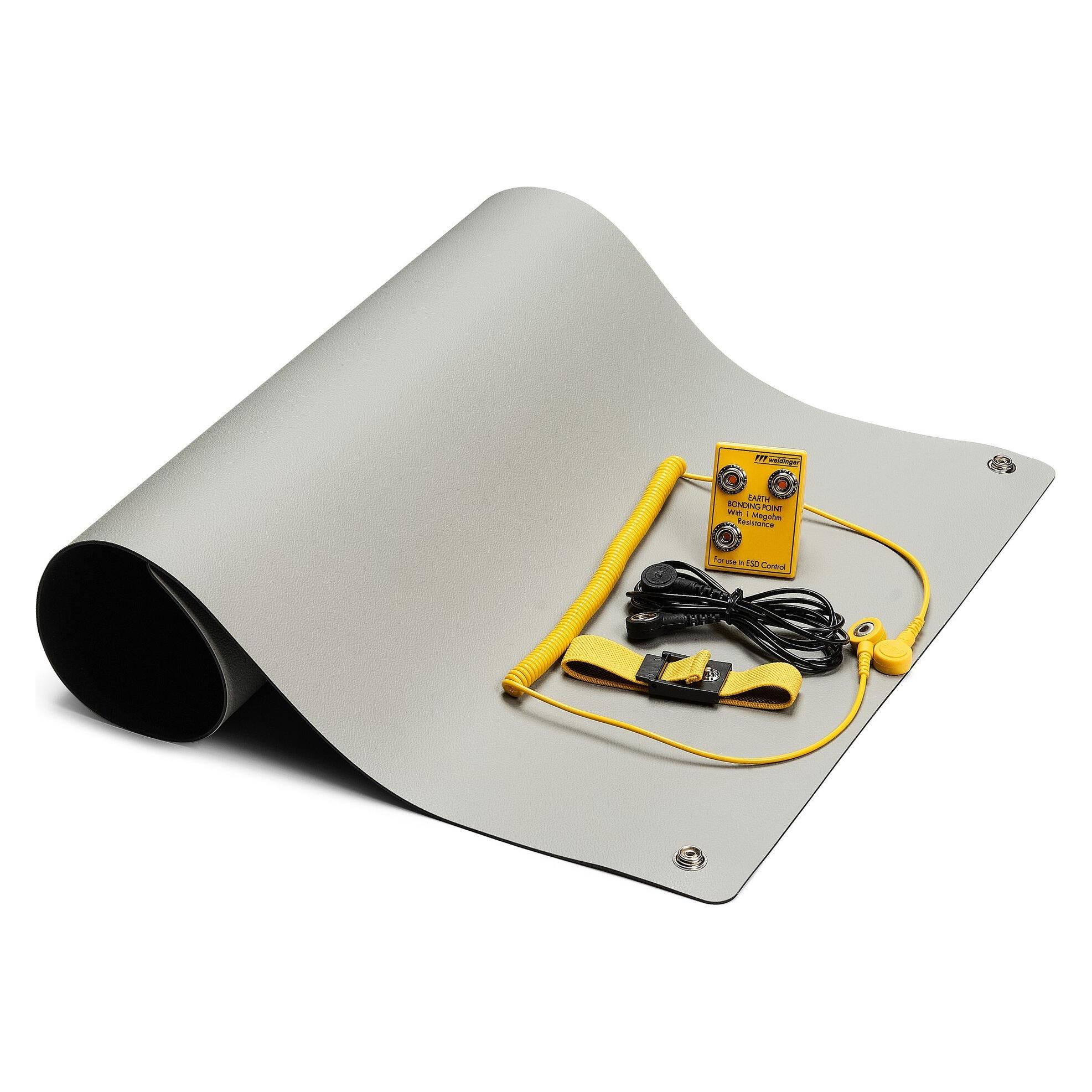 Safeguard ESD-Tischmatten Set XS Pro Swiss, 600 x 400 mm, Schweizer Erdungsstecker, 5-teilig (Statikschutz) (SG-TMS-GR-GL-XS PRO SWISS-3DK-400X600X2)