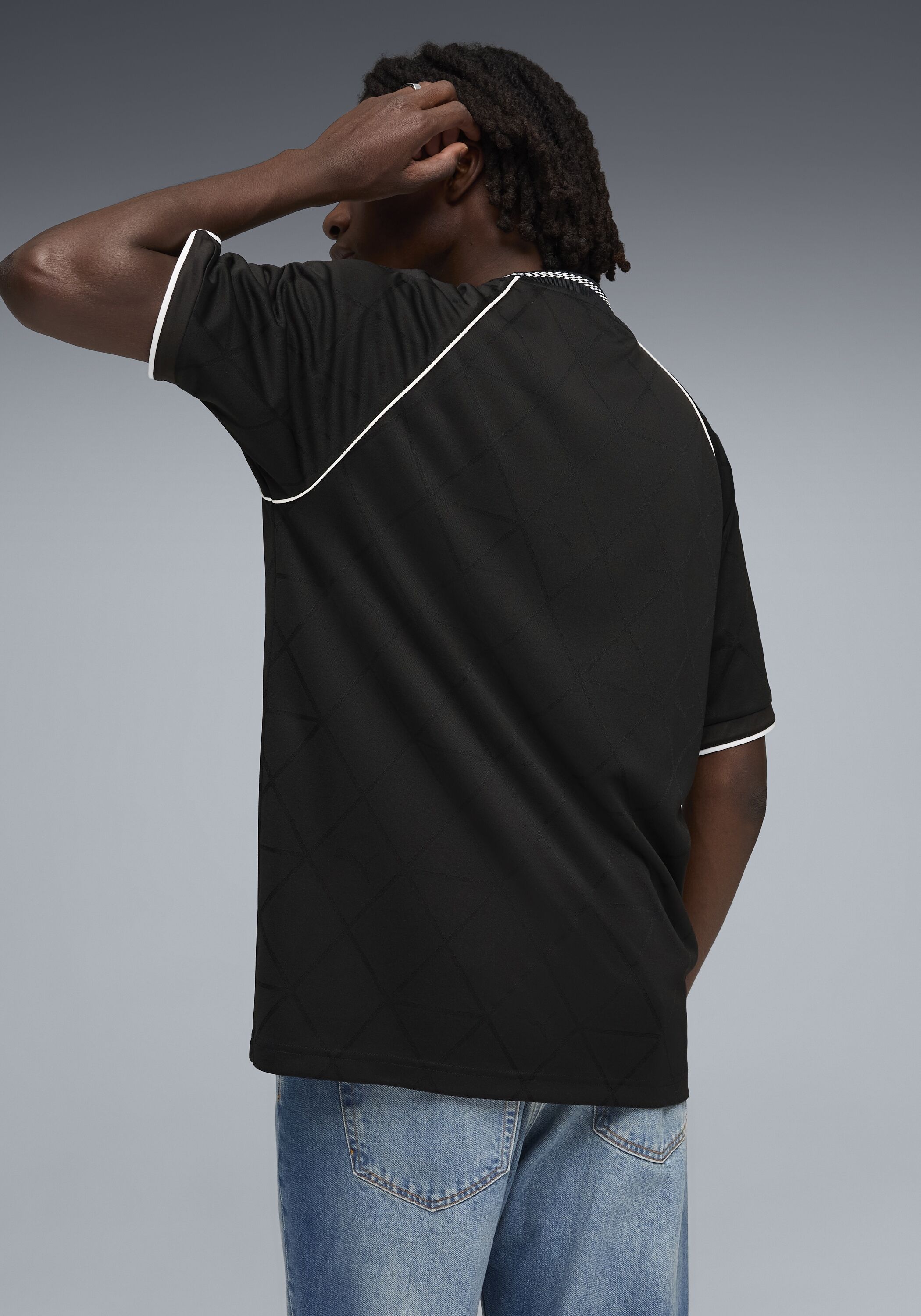 T-Shirt PUMA "SPORT PINNACLE FOOTBALL JERSEY", Herren, Gr. S, schwarz (puma schwarz), Piqué, Obermaterial: 100% Polyester, bedruckt, relaxed fit normal, Rundhals, Shirts T-Shirt, atmungsaktives Material, mit DryCELL-Technologie puma schwarz S