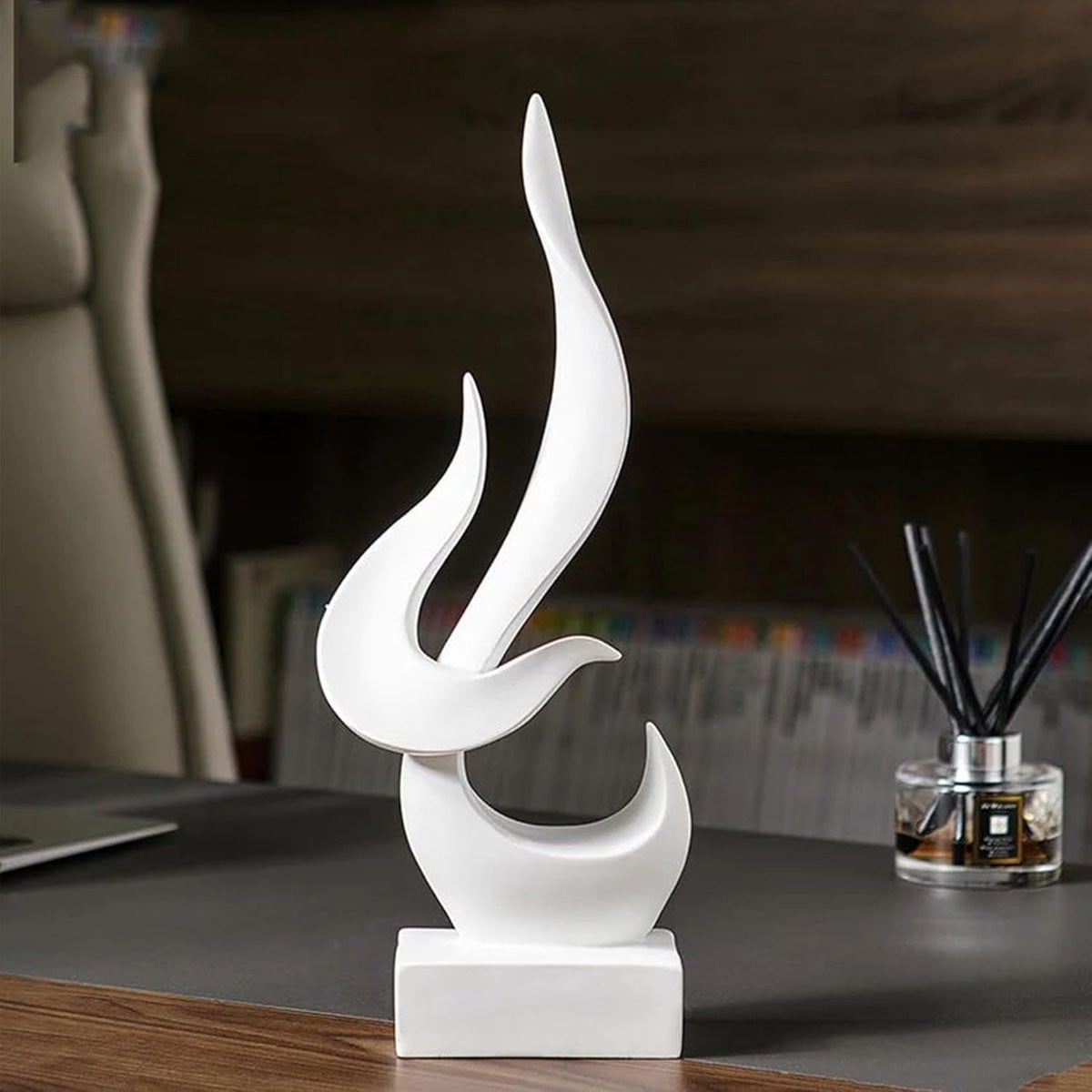 Abstracte vlam sculptuur wit handgemaakt design decoratie Hoogte: 12,7 cm
