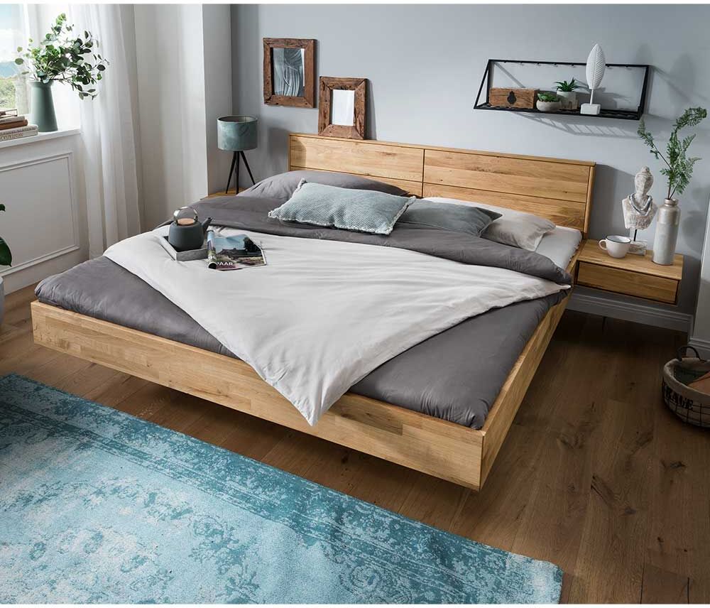 Pharao24.de Großes Bett mit Nachtkommoden aus Wildeiche Massivholz geölt modern (dreiteilig)
