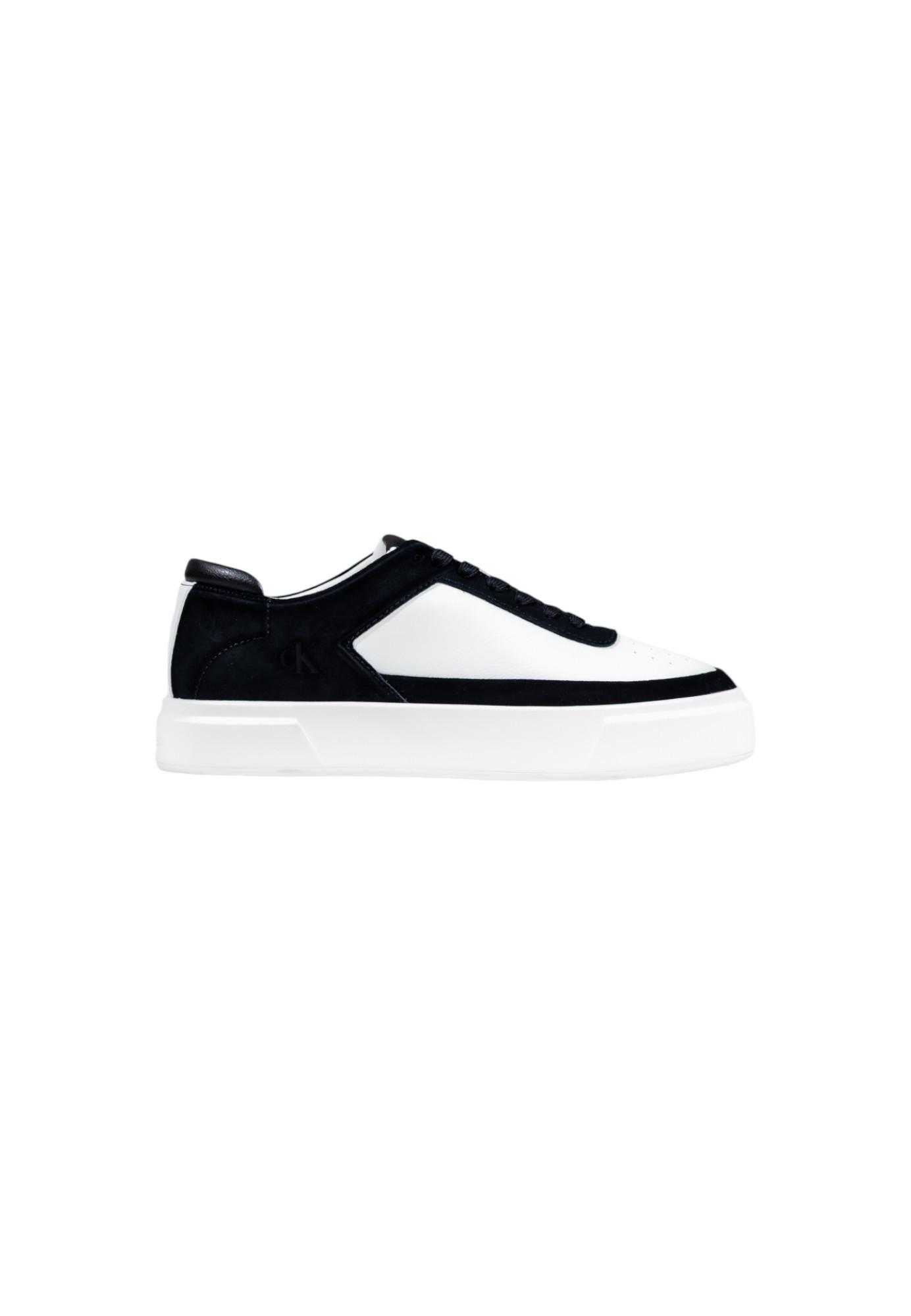 Twee kleuren Vetersneakers