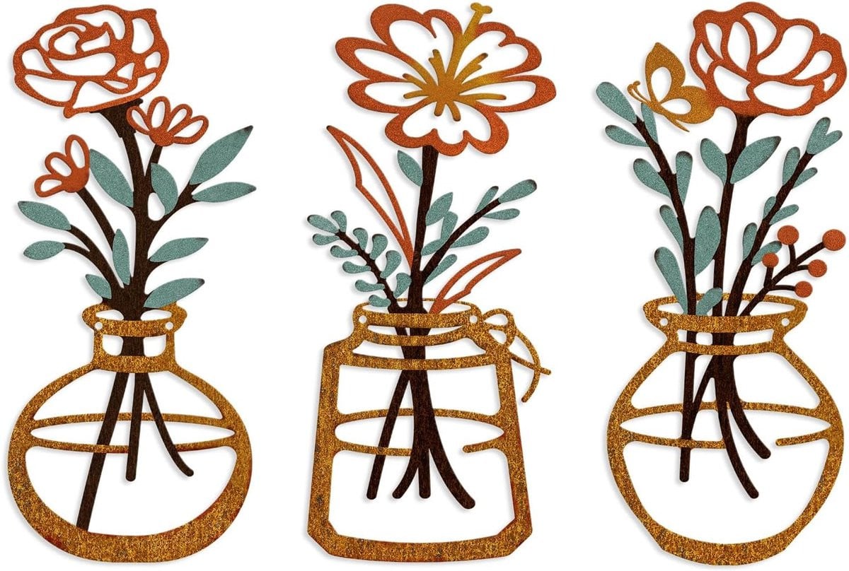 Driedelige metalen wanddecoratieset met bloemen in het oranje