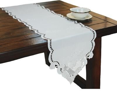 Manor Luxe Grapes and Leaves-15X54-Table Runner