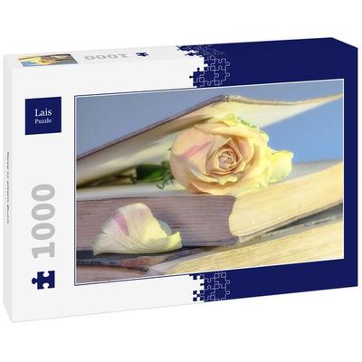 Lais Puzzle Rose in altem Buch 1000 Teile