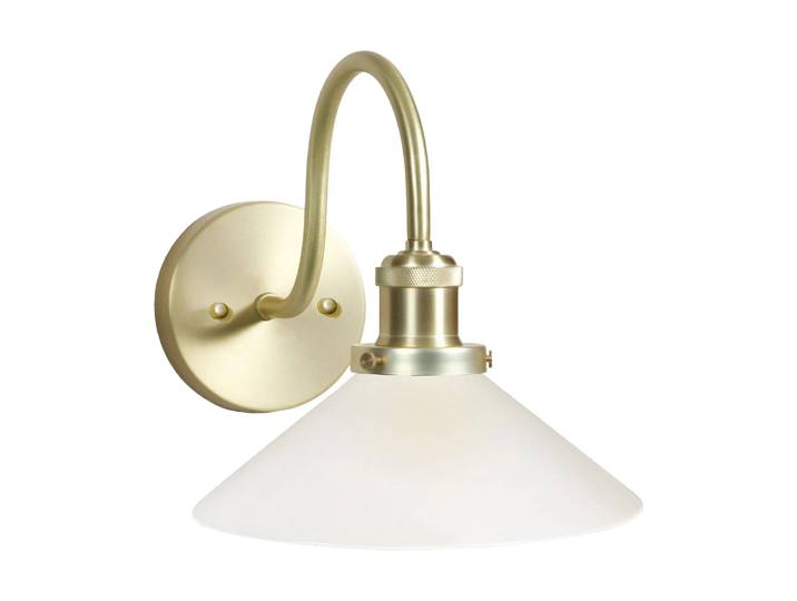 PR Home August Wandleuchte Opal-Messing