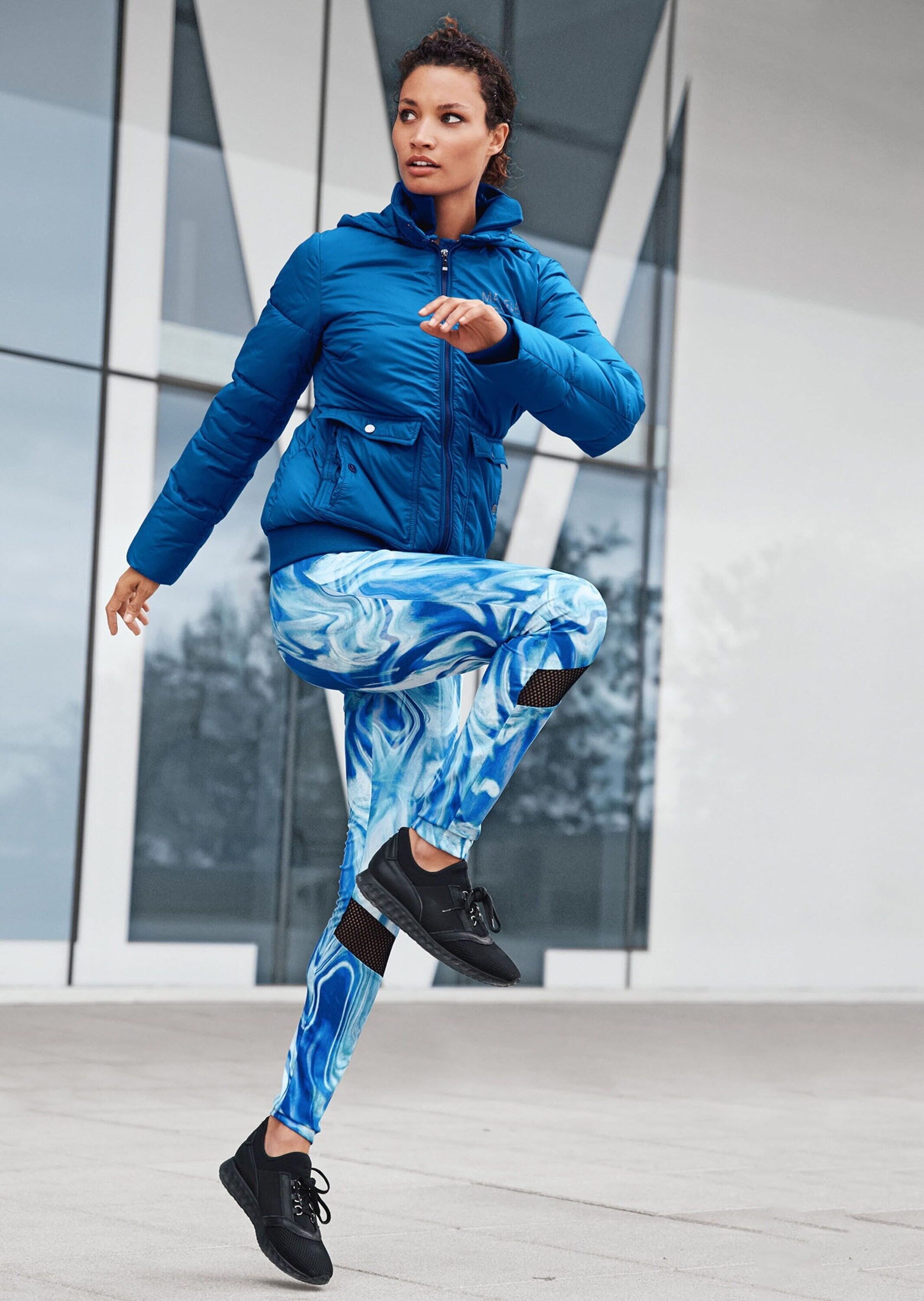 Leggings MADELEINE "Leggings Stretch-Leggings mit Komfortbund", Damen, Gr. 34, N + K Gr, blau (royalblau, multicolor), Obermaterial: 92% Polyester PES. 8% Elasthan EL., Modern, Hosen Leggings