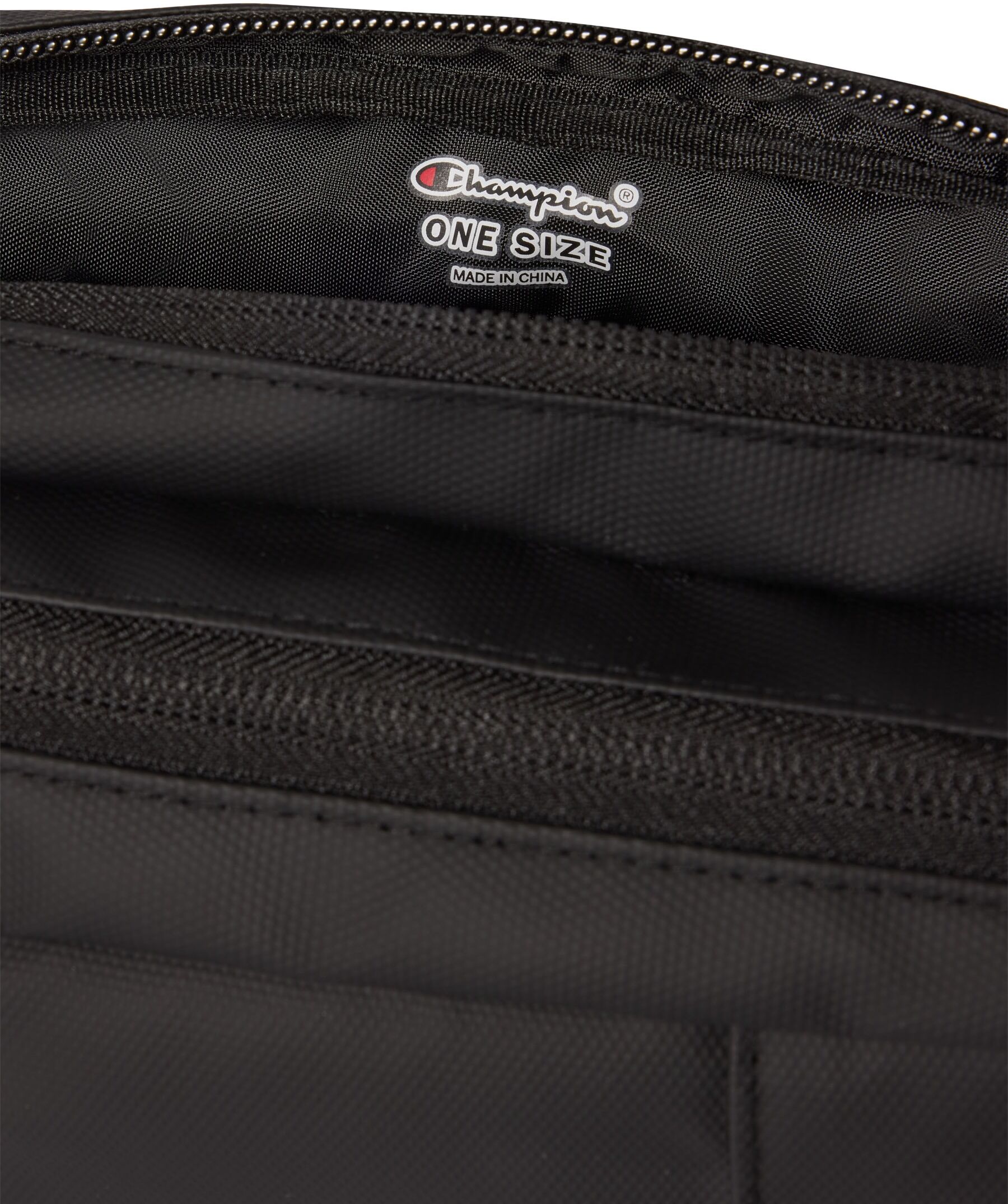 Beautycase CHAMPION "TRAVEL Travel beauty case UNISEX 2.5L", schwarz (nbk), Obermaterial: 100% Polyester, Taschen Beautycase, mit 2,5 l Volumen, aus Polyester, leichtes Gewicht nbk Einheitsgröße
