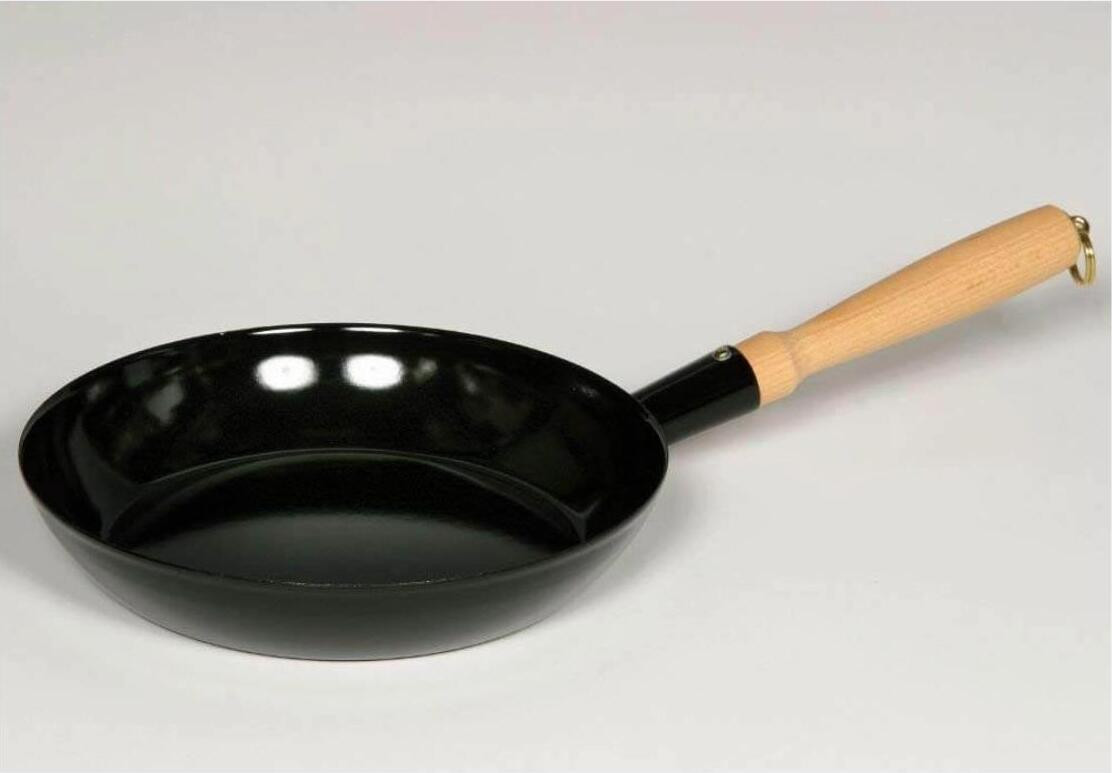 Riess Koekenpan van houtskoolstaal, zwart geëmailleerd, 26 cm