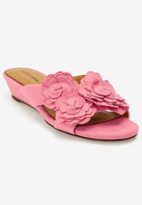 Women's The Carmen Slip On Mule by Comfortview in Light Strawberry (Size 9 M)