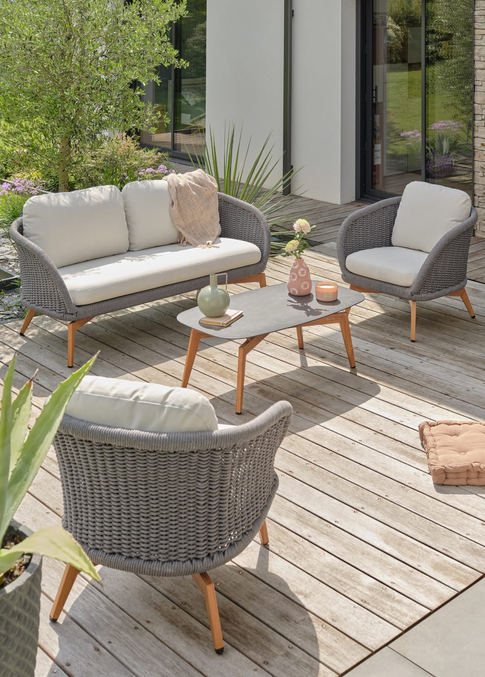 REMARQUABLE Salon de jardin bas - Marron 60x40x110cm