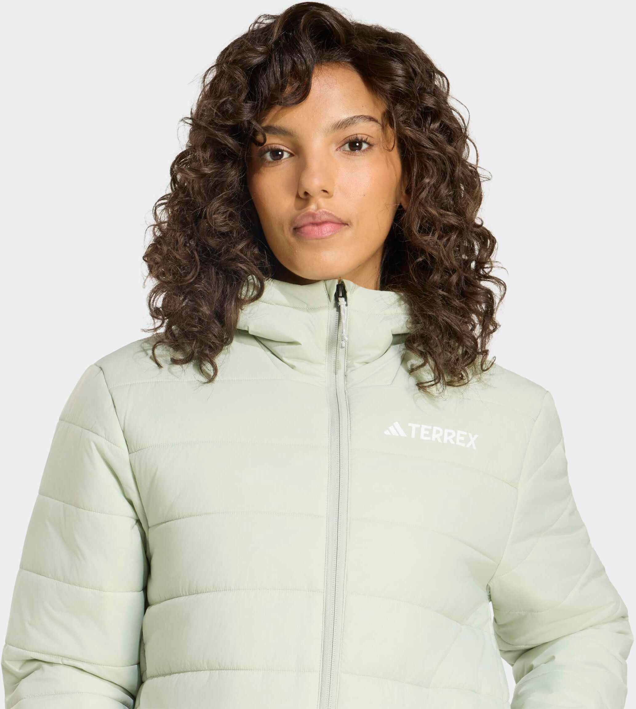 Steppjacke ADIDAS TERREX "MULTI ESSENTIALS CLIMAWARM ISOLIERENDE", Damen, Gr. XL, halo grün, Obermaterial: 100% Polyamid, Jacken Steppjacke, wärmend durch Climawarm Technologie, mit Kapuze